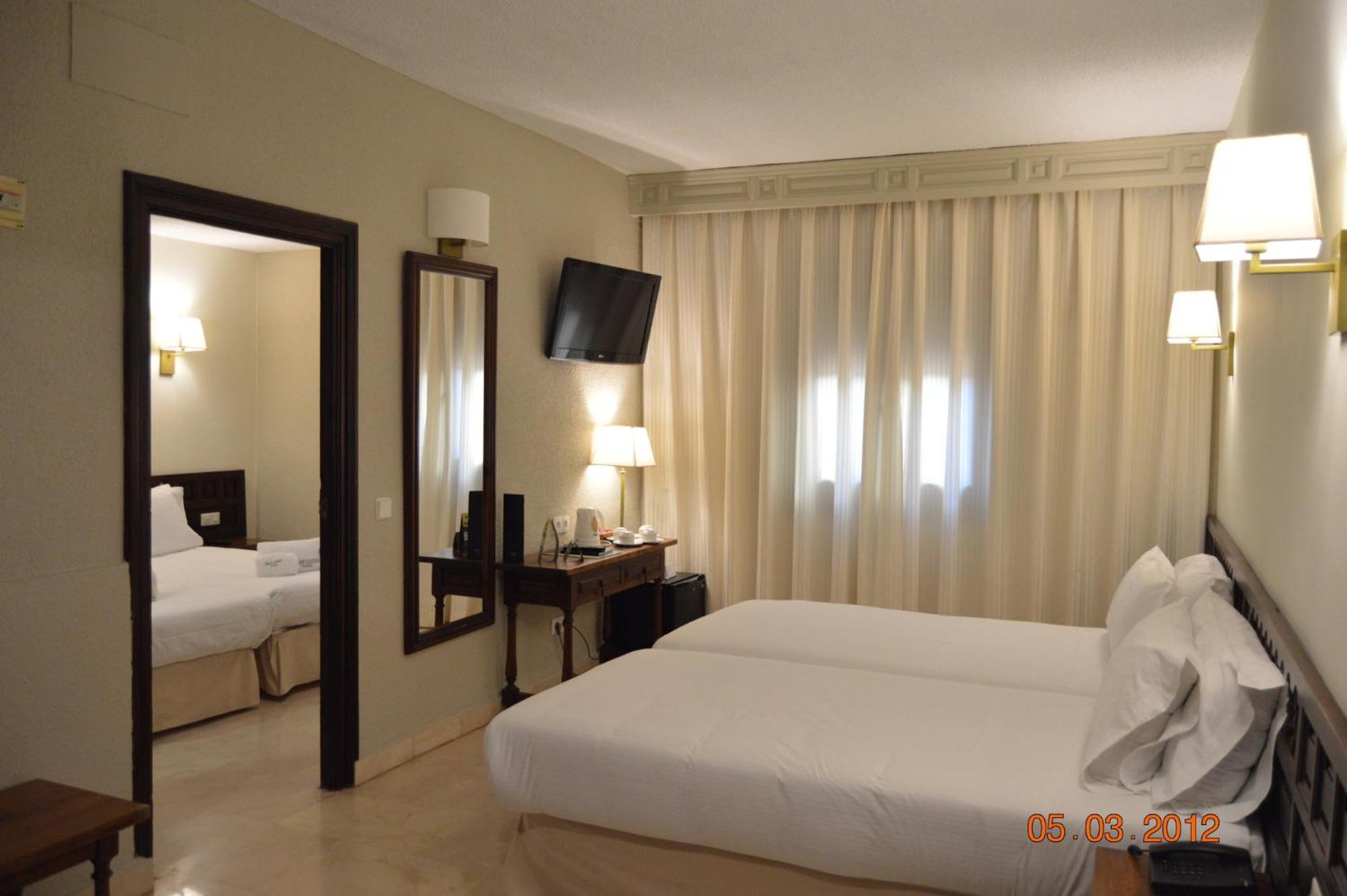 Hotel Sercotel Alfonso VI Toledo Ngoại thất bức ảnh